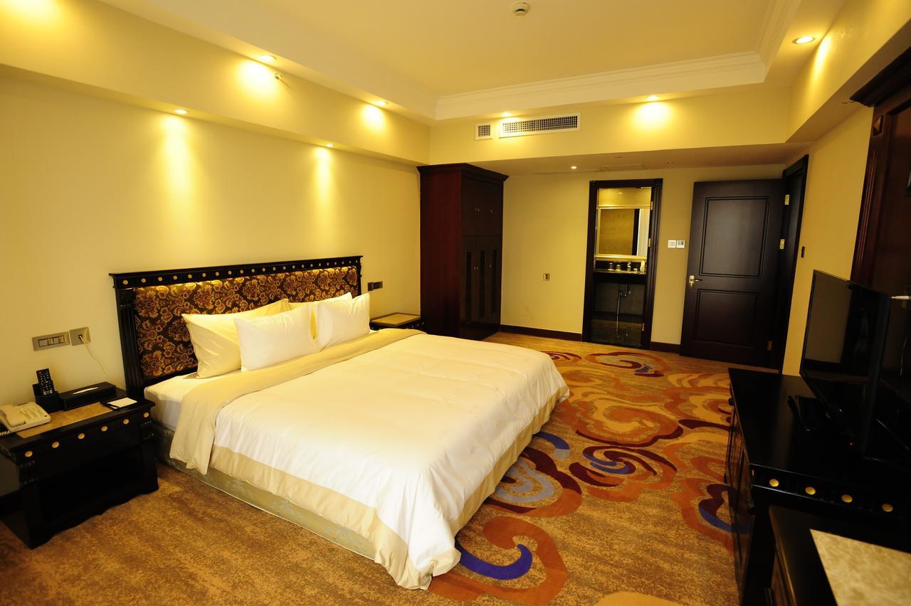 Yinruilin International Hotel Kunming Habitación foto