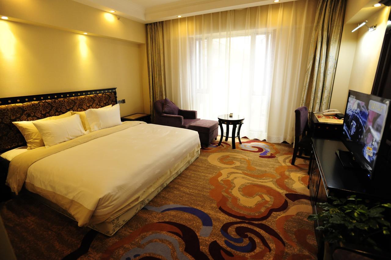 Yinruilin International Hotel Kunming Habitación foto