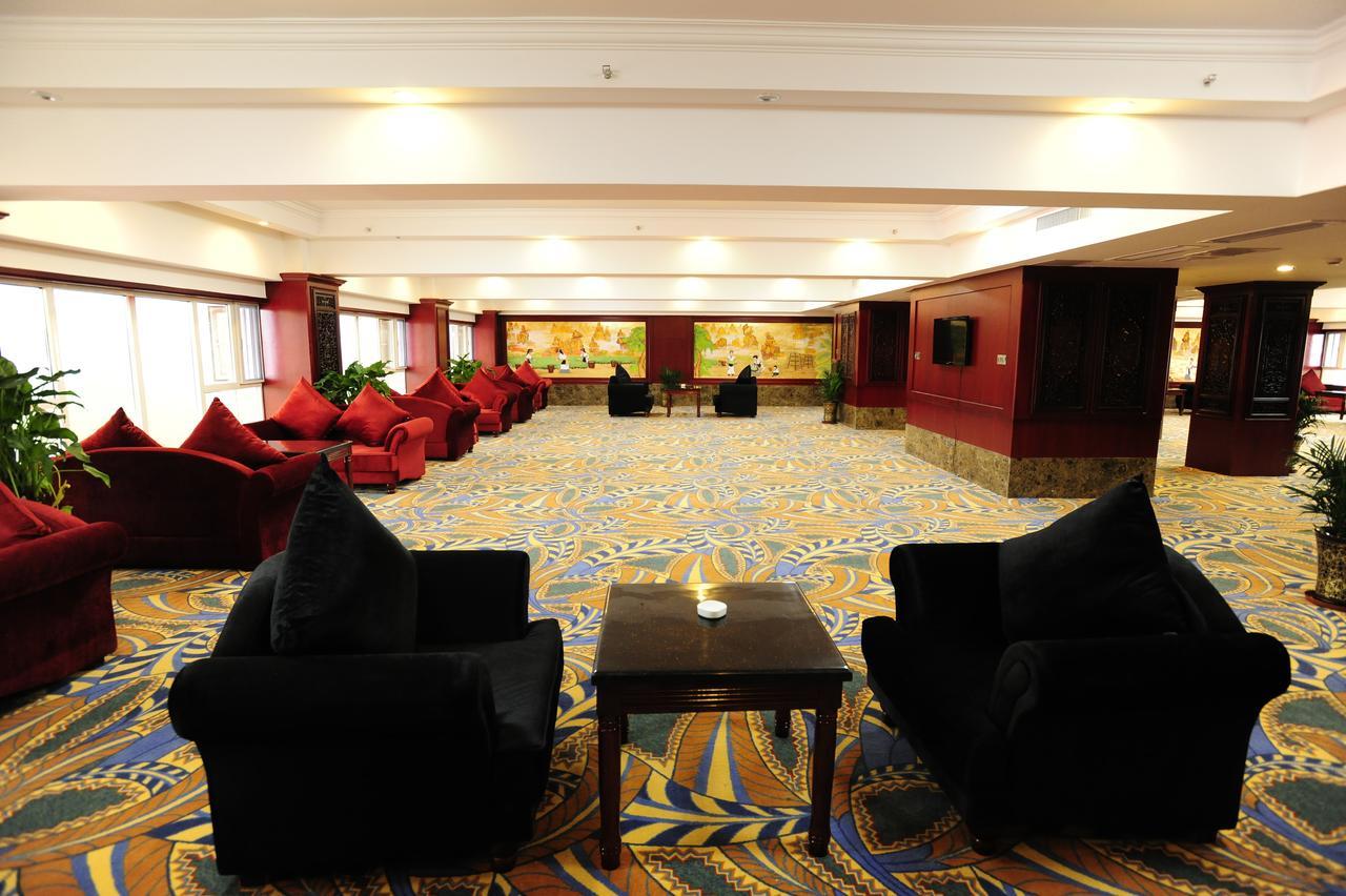 Yinruilin International Hotel Kunming Exterior foto